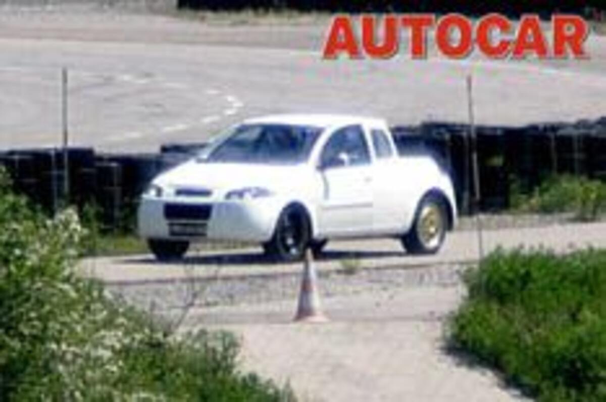 Wraps off Megane SUV