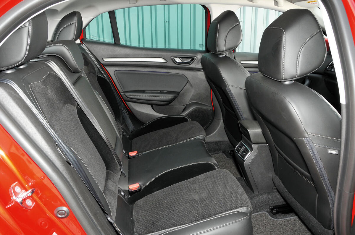 Renault Megane rear seats