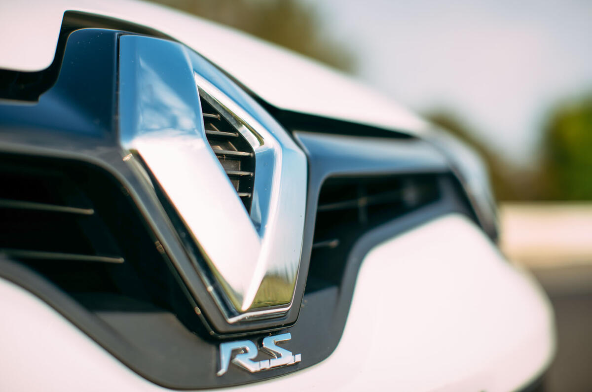 Renaultsport badging