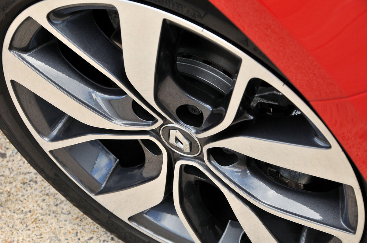 17in Renault Megane two-tone alloys