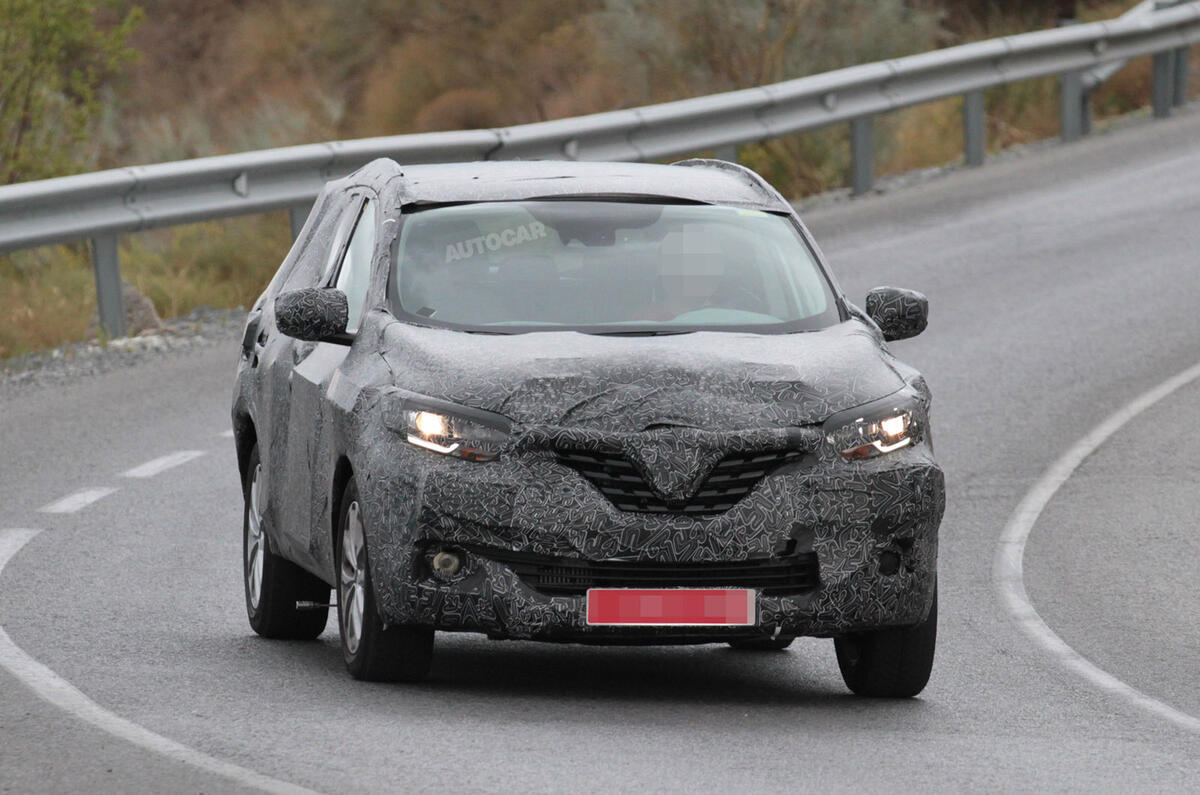 Renault to take on Nissan Qashqai with new crossover