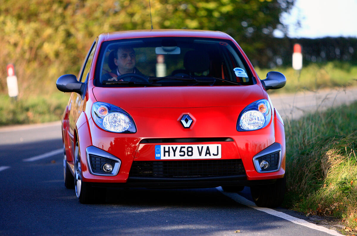 The Twingo will recover from comical slip angles with a little throttle control Renault Twingo RS133 front end