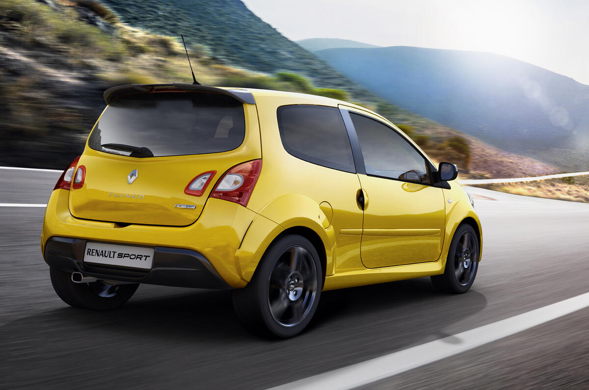 Facelifted Twingo RS: on sale April