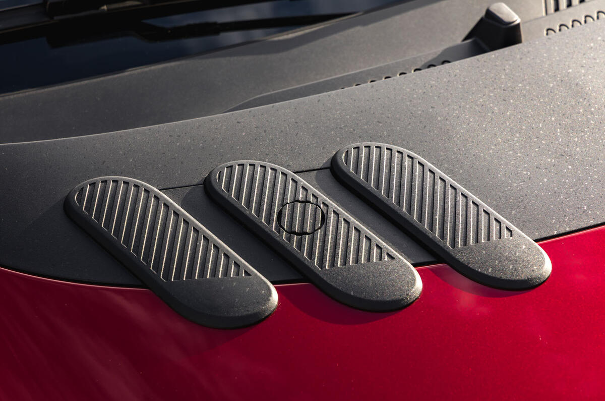 Renault Twingo review 2026 006