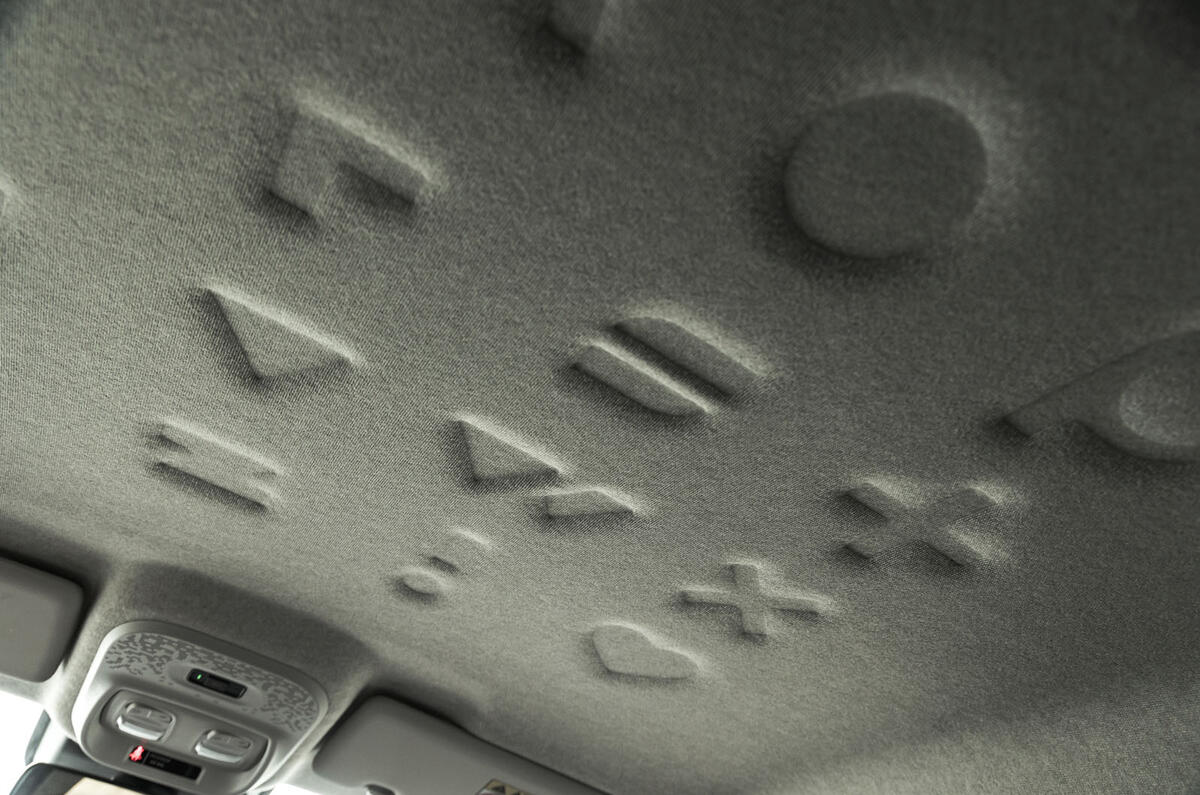 Renault Twingo review 2026 023