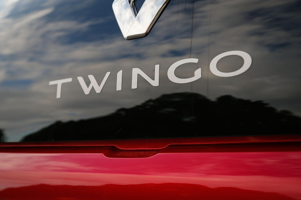 Renault Twingo badging