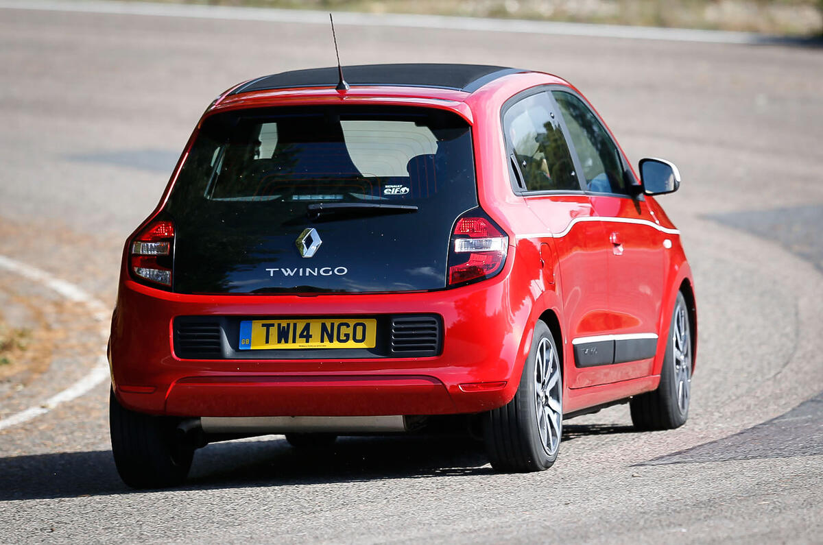 Renault Twingo rear conrering