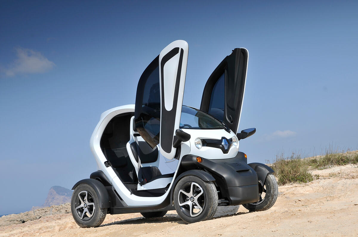 renault twizy review 2017 autocar electric light car