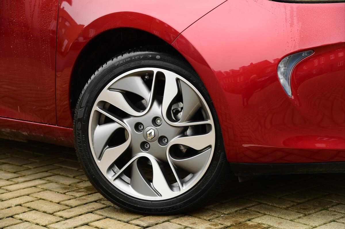 Renault Zoe alloy wheels