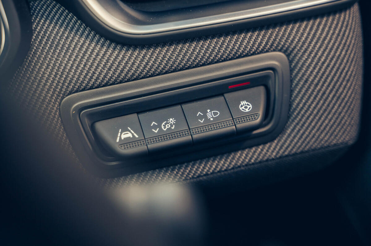 Renault Clio buttons 2