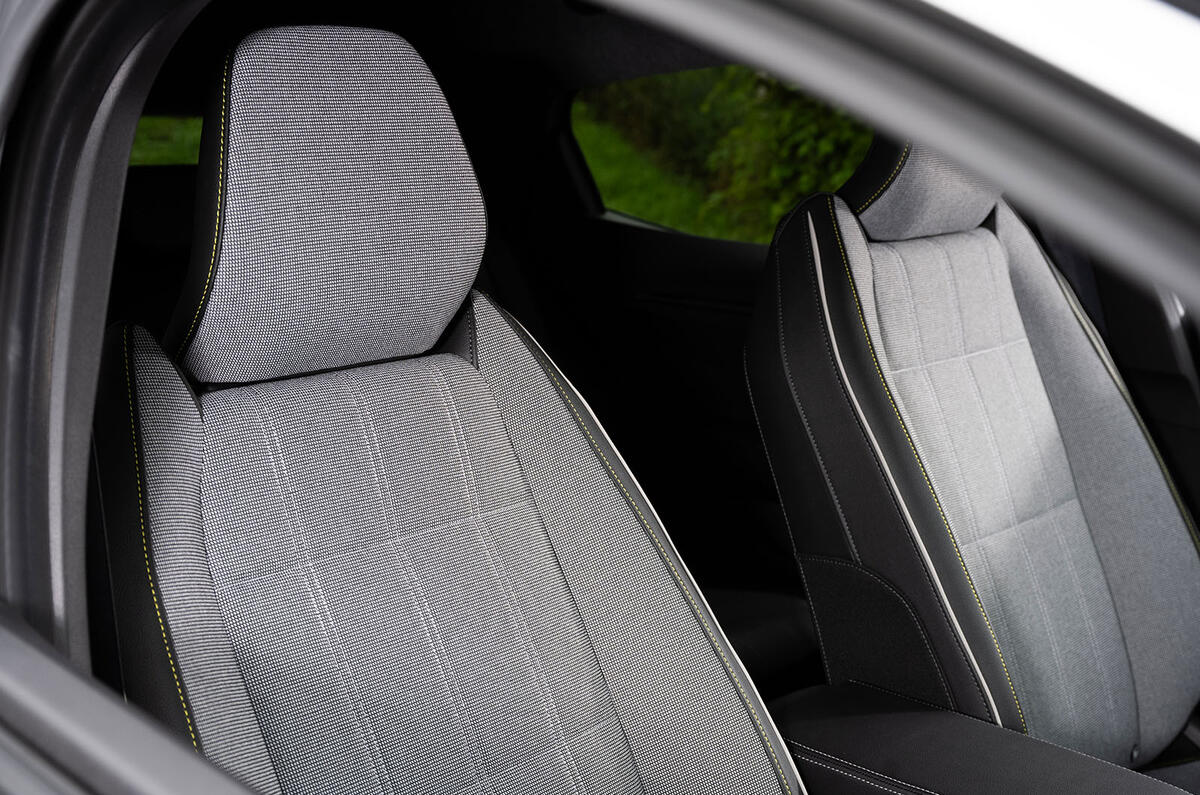 Renault Megane seats