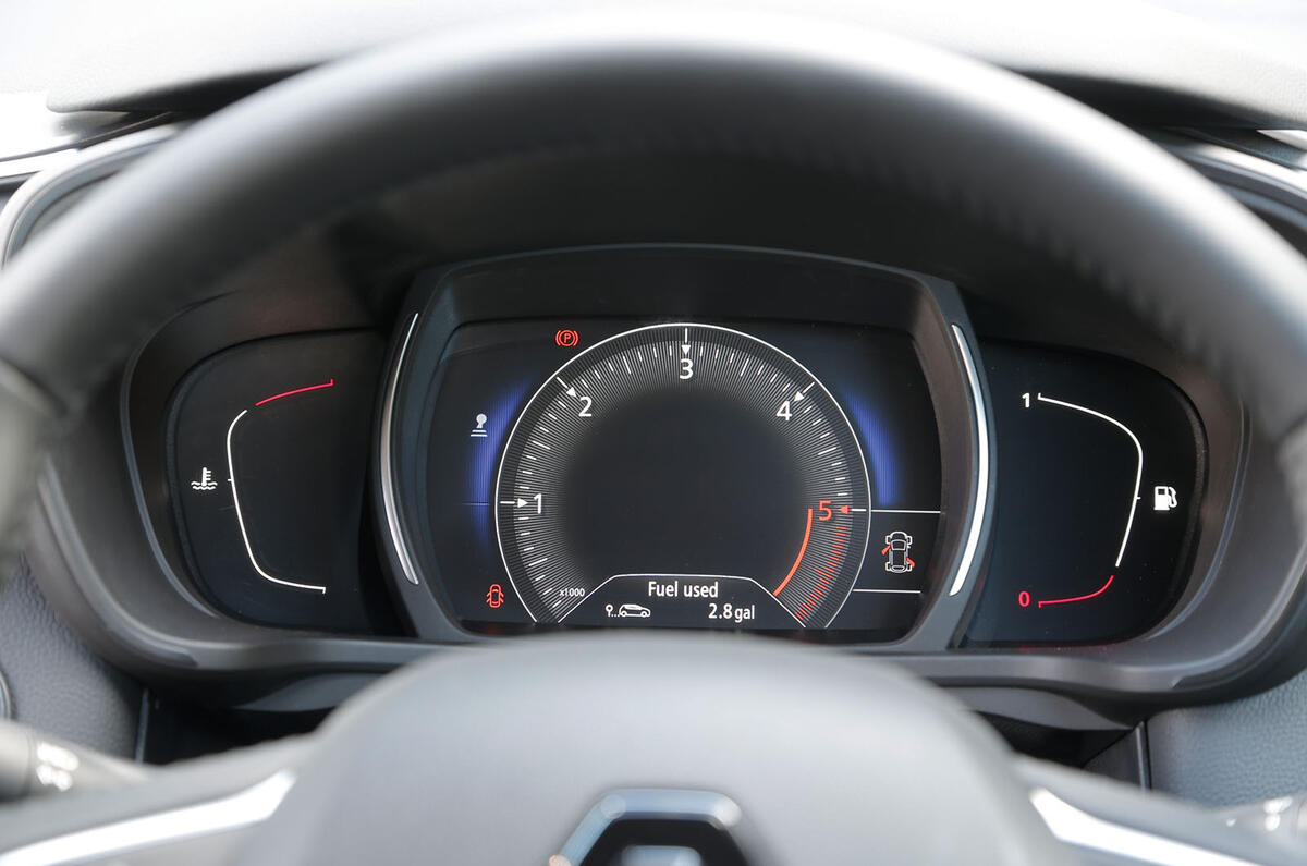 Renault Kadjar instrument cluster