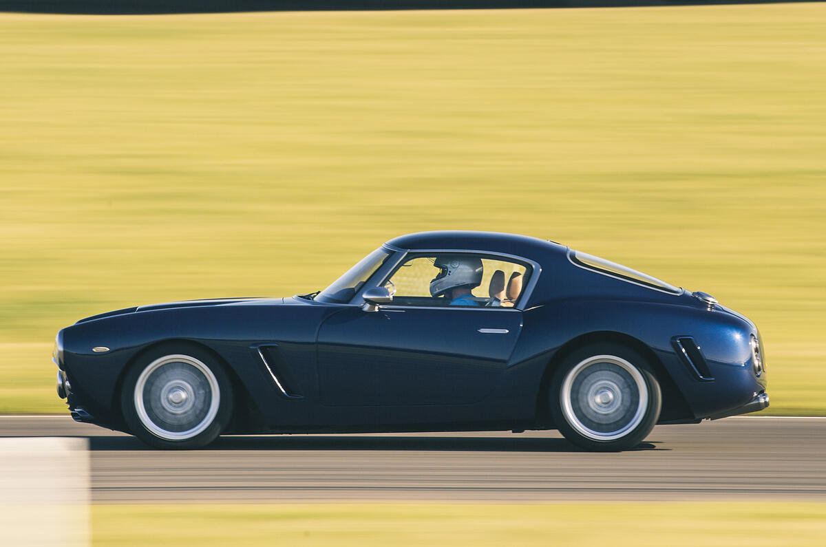 rml short wheelbase 02 side panning rml short wheelbase 02 side panning