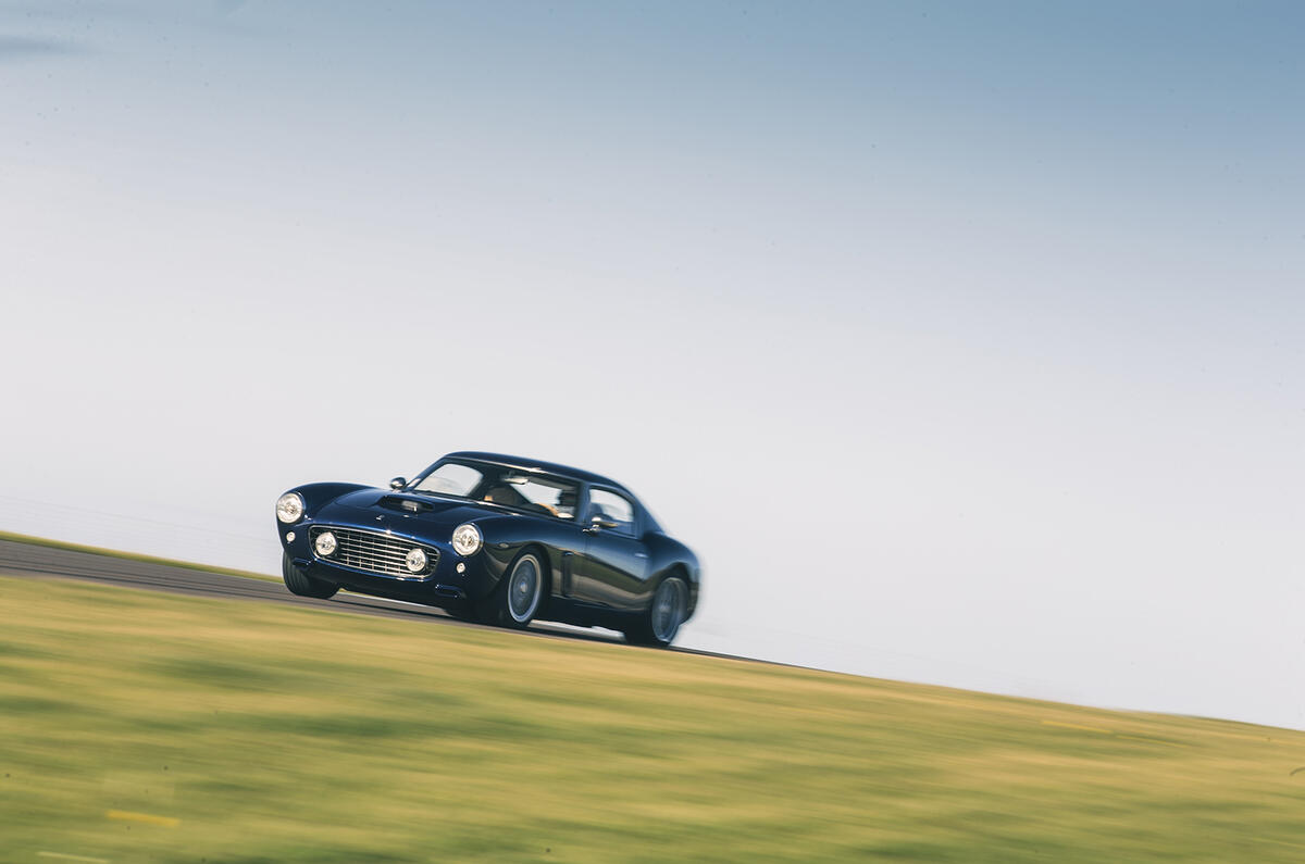 rml short wheelbase 08 front panning rml short wheelbase 08 front panning