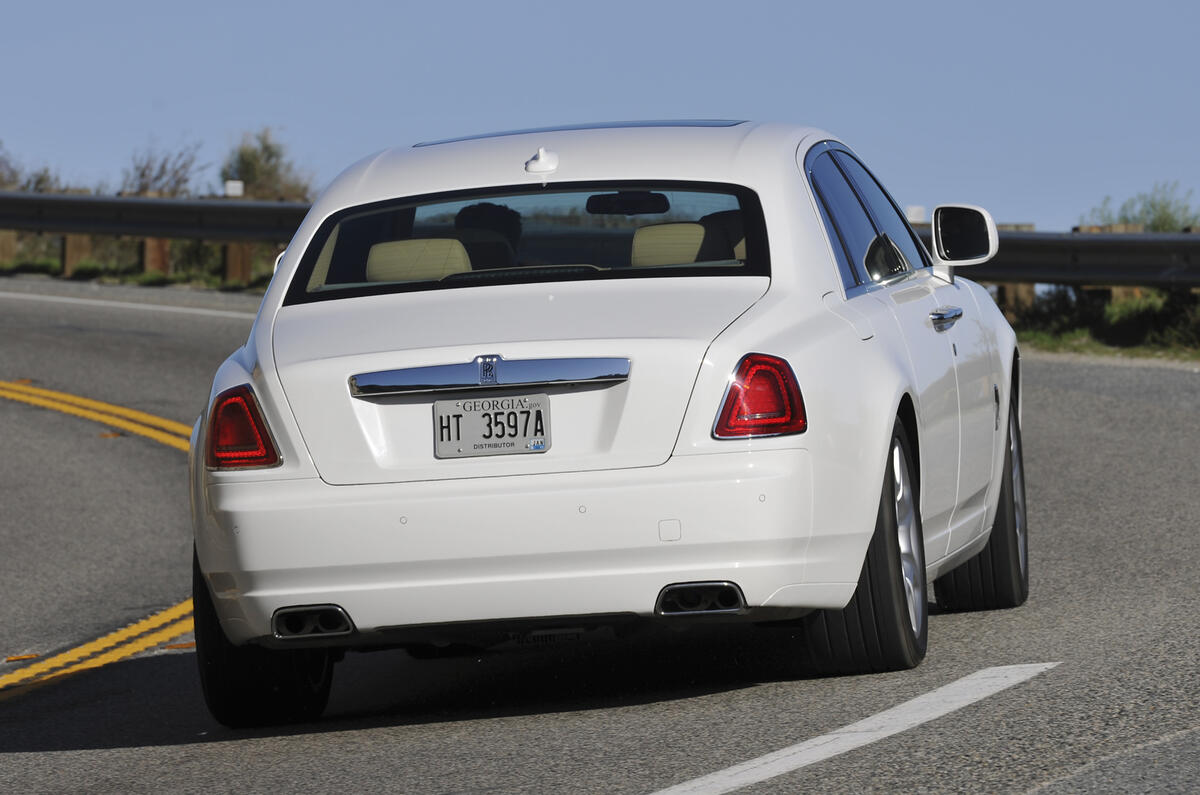 no title Rolls-Royce Ghost v Phantom