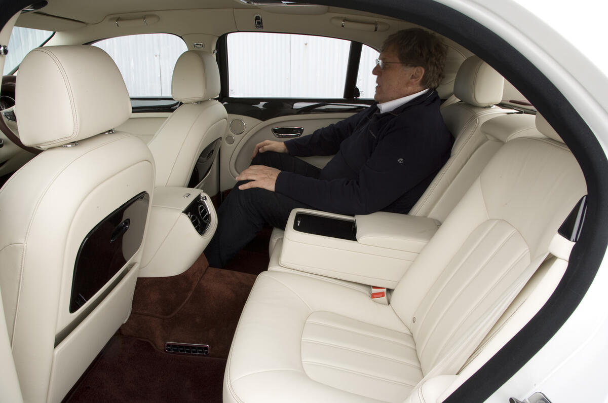 Bentley Mulsanne v Rolls Ghost