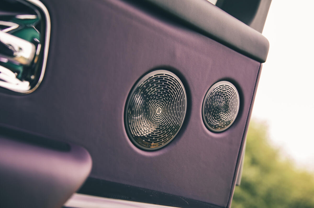 rolls royce cullinan rt 2026 jh 16 sound system