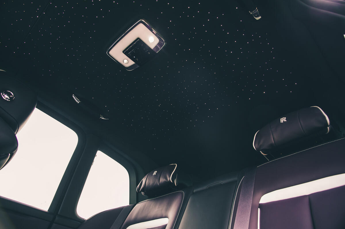 rolls royce cullinan rt 2026 jh 18 headliner