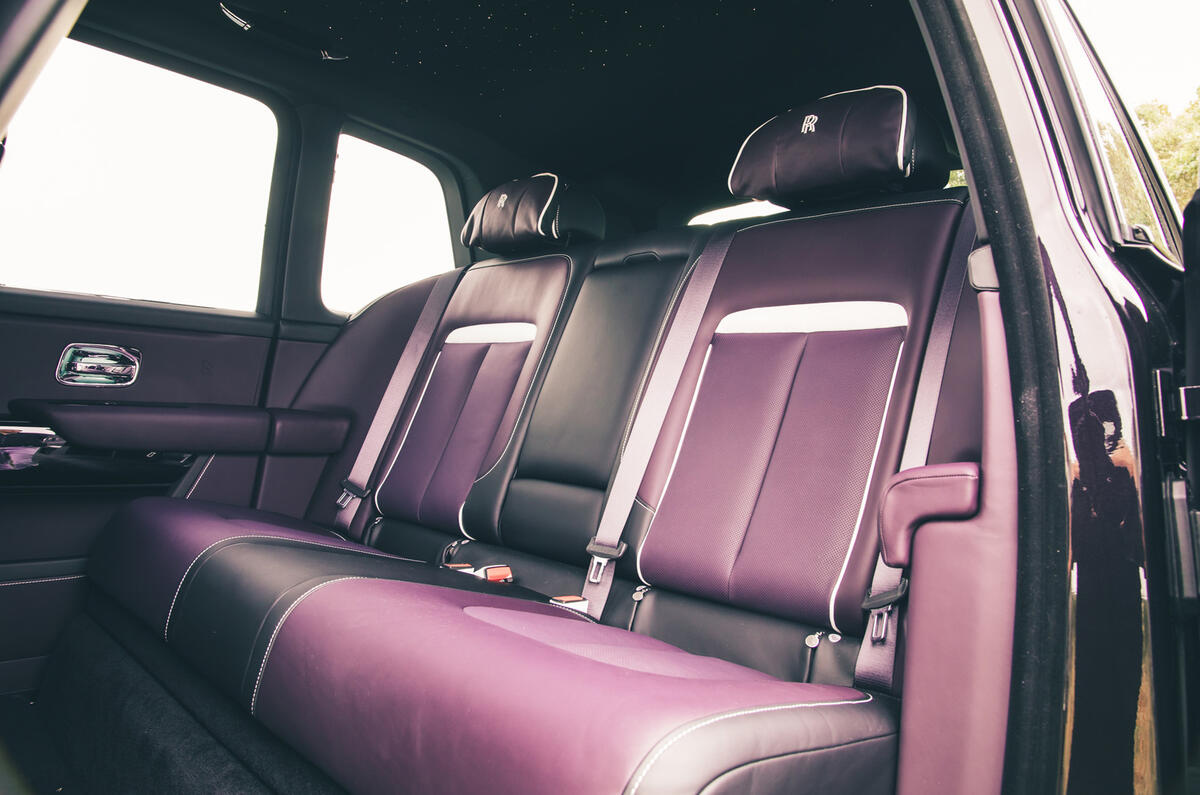 rolls royce cullinan rt 2026 jh 20 back seats