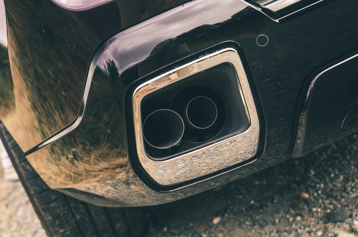 rolls royce cullinan rt 2026 jh 7 exhaust