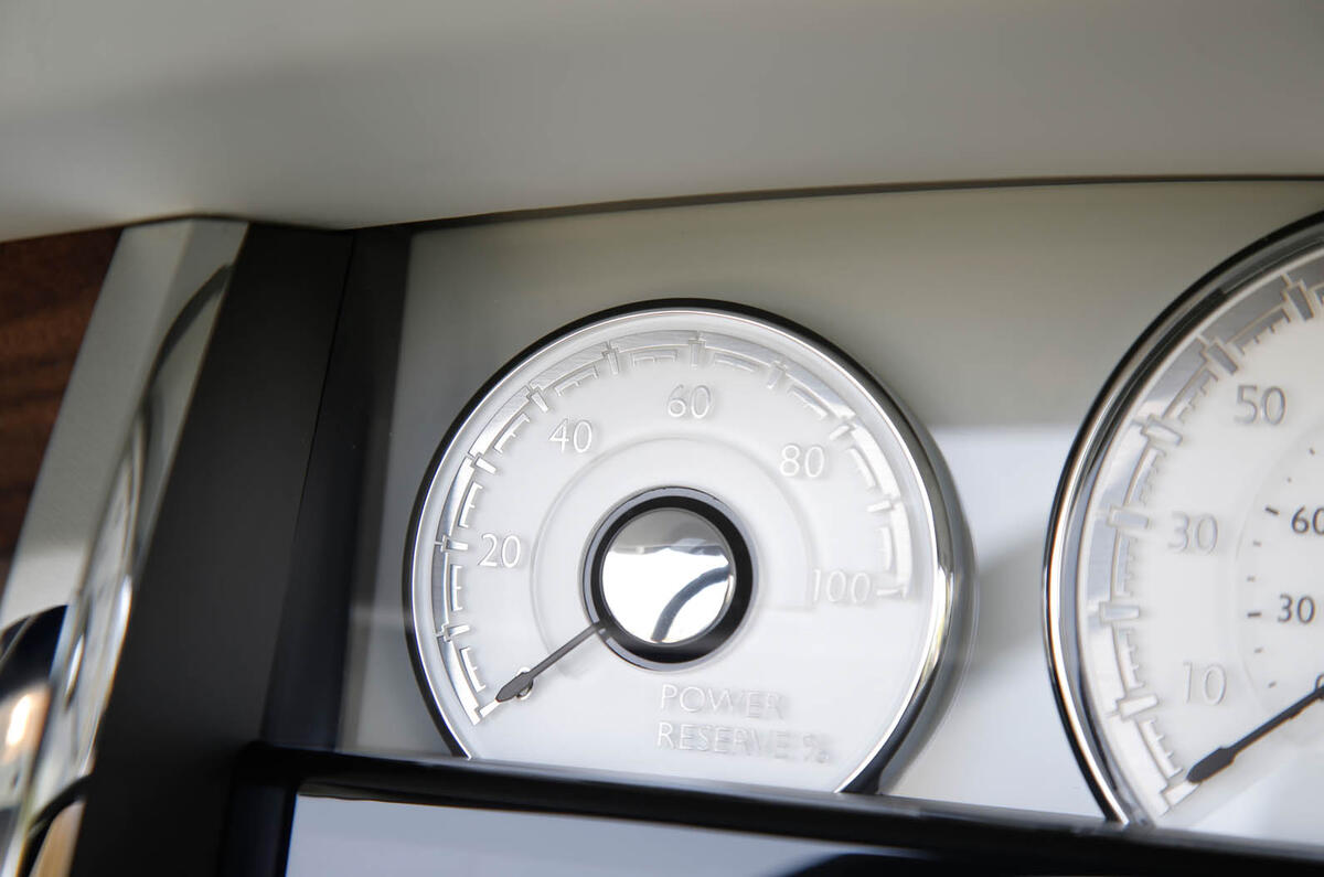 Rolls-Royce Dawn Power Reserve dial