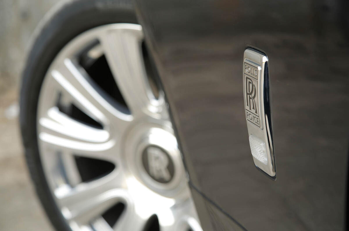 21in Rolls-Royce Dawn polished alloys