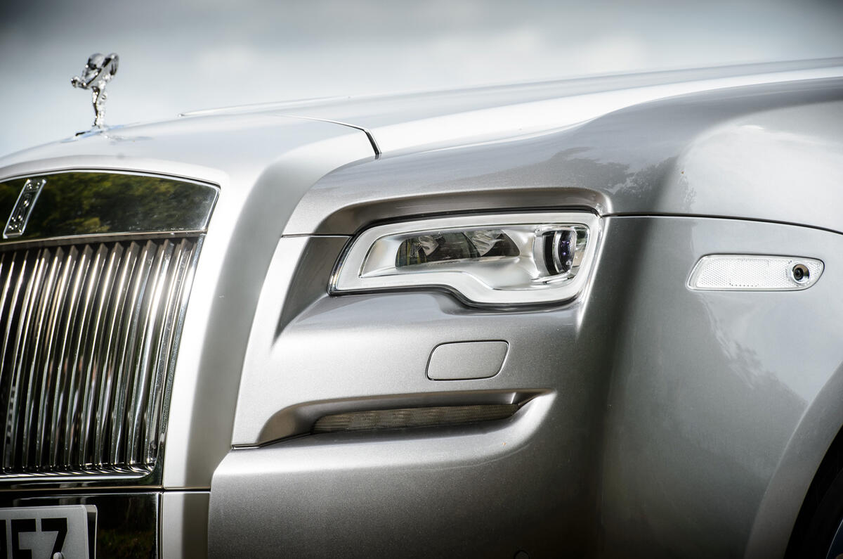 Rolls-Royce Ghost front grille