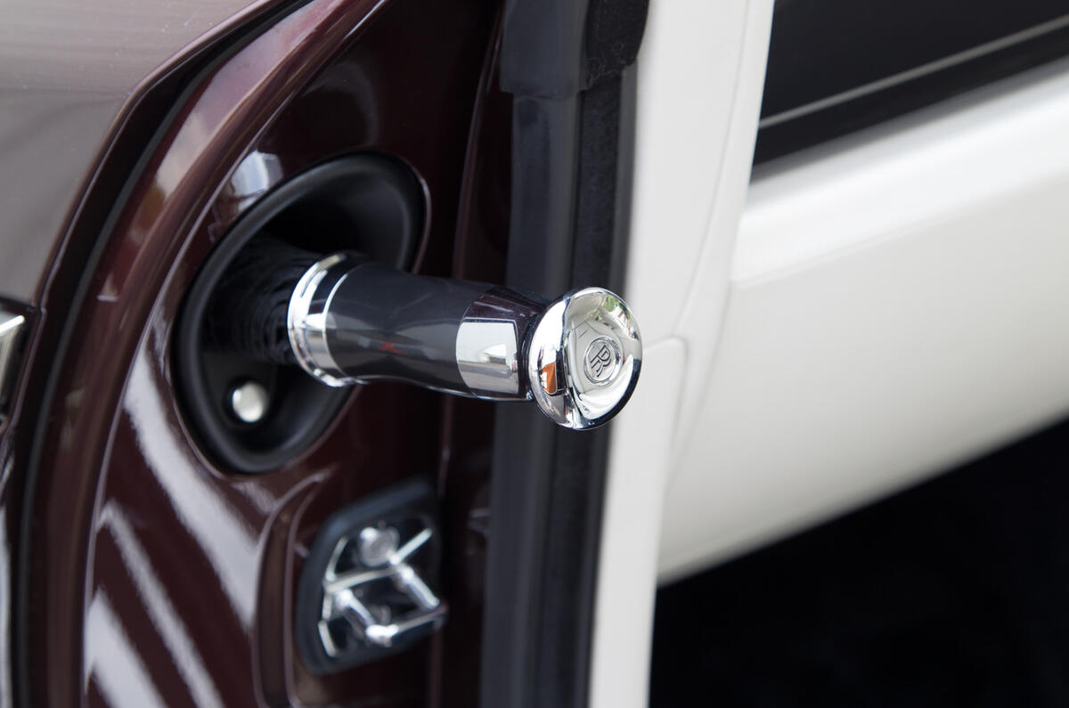 Rolls-Royce Wraith umbrella