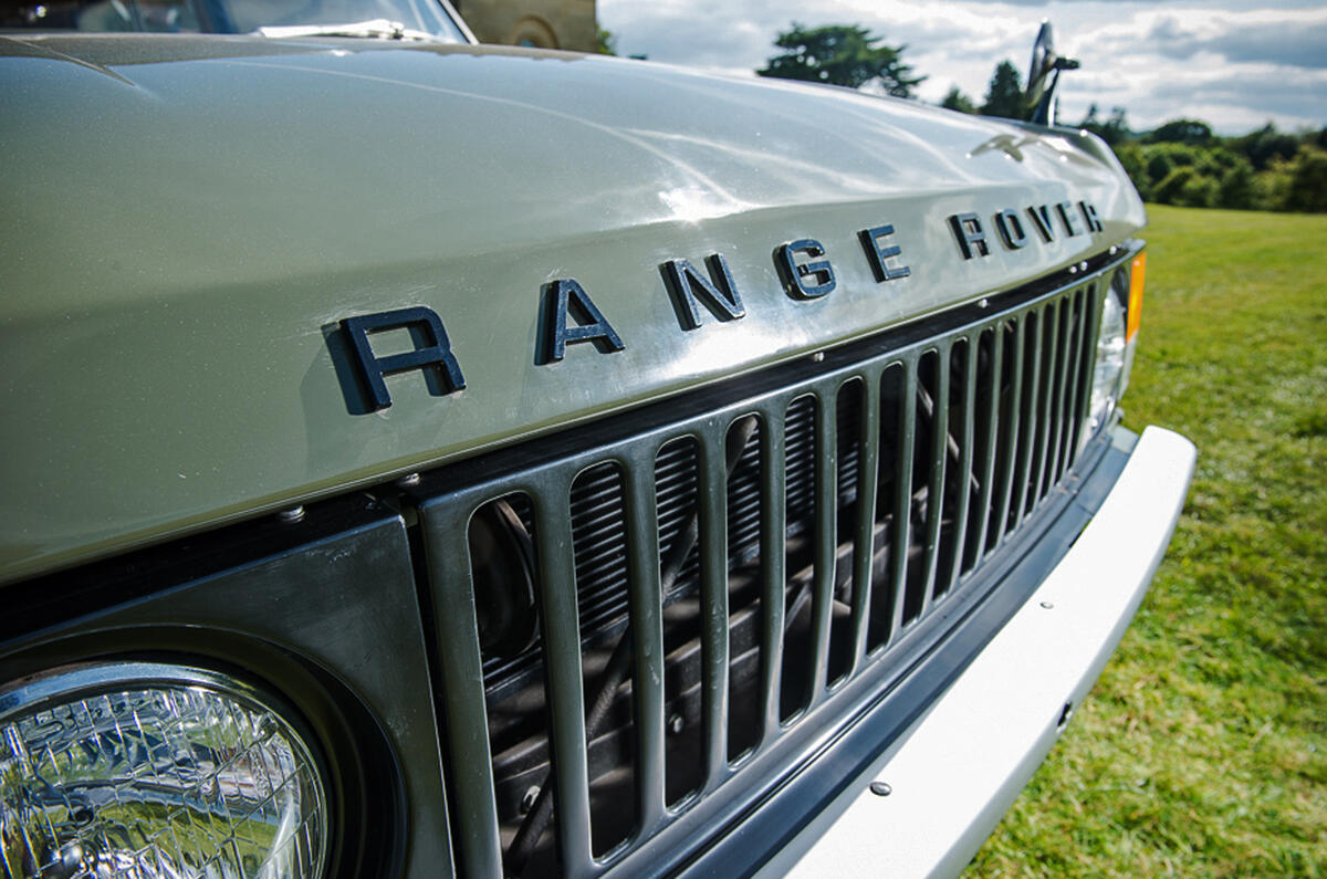 First ever production Range Rover to be auctioned