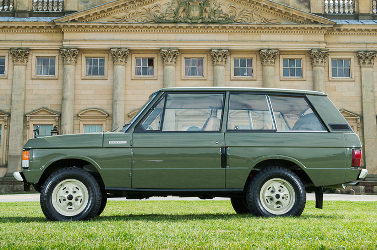 First ever production Range Rover to be auctioned