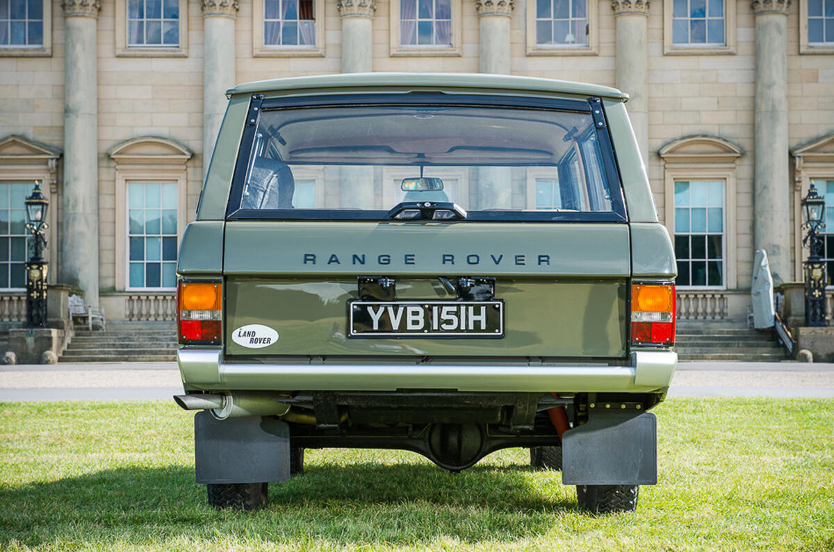 First ever production Range Rover to be auctioned