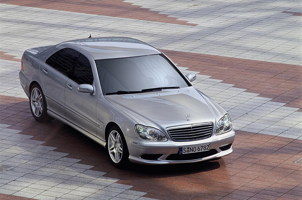 no title History of the Mercedes S-class - picture special