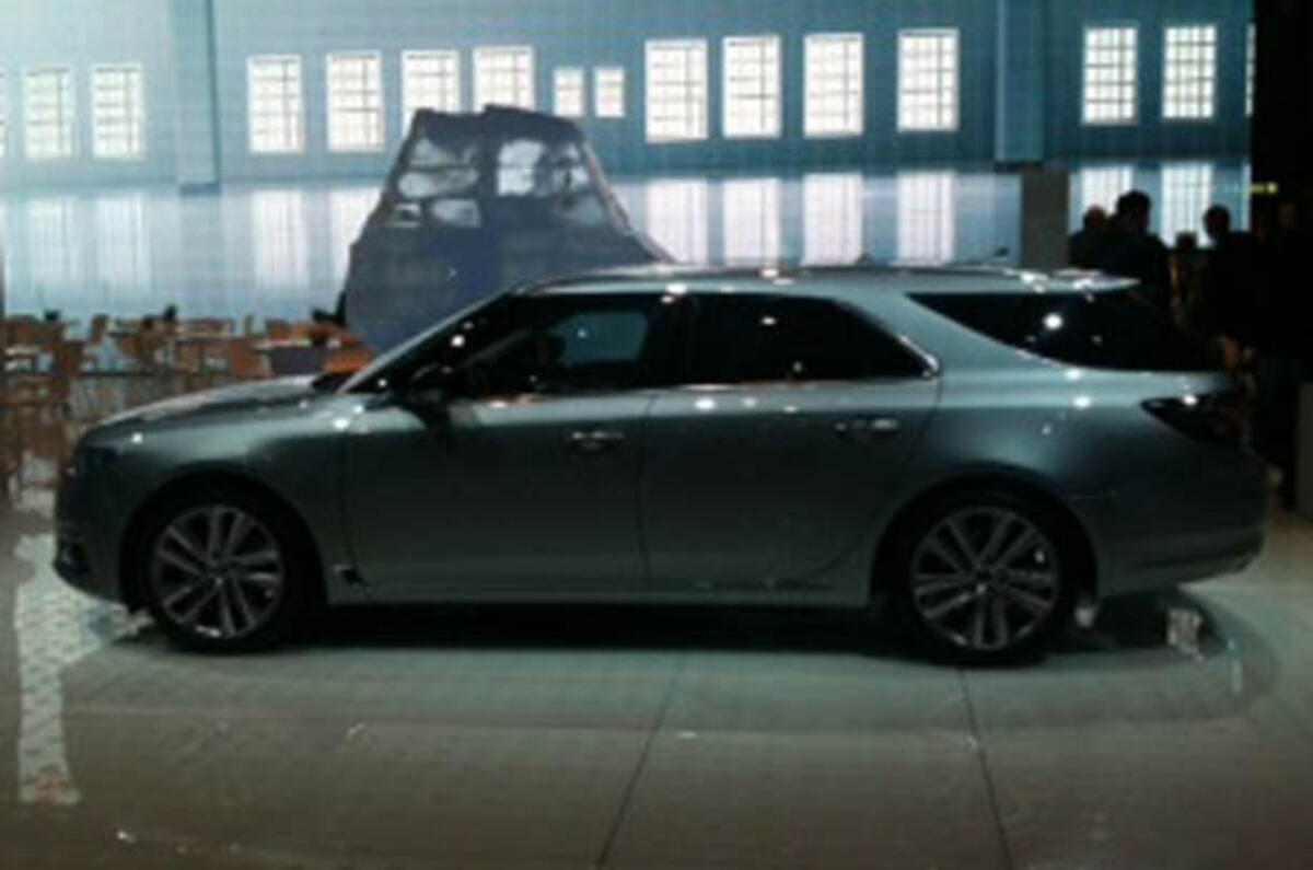 Geneva motor show: Saab 9-5 estate