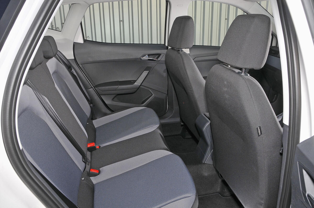Seat Arona rear seats
