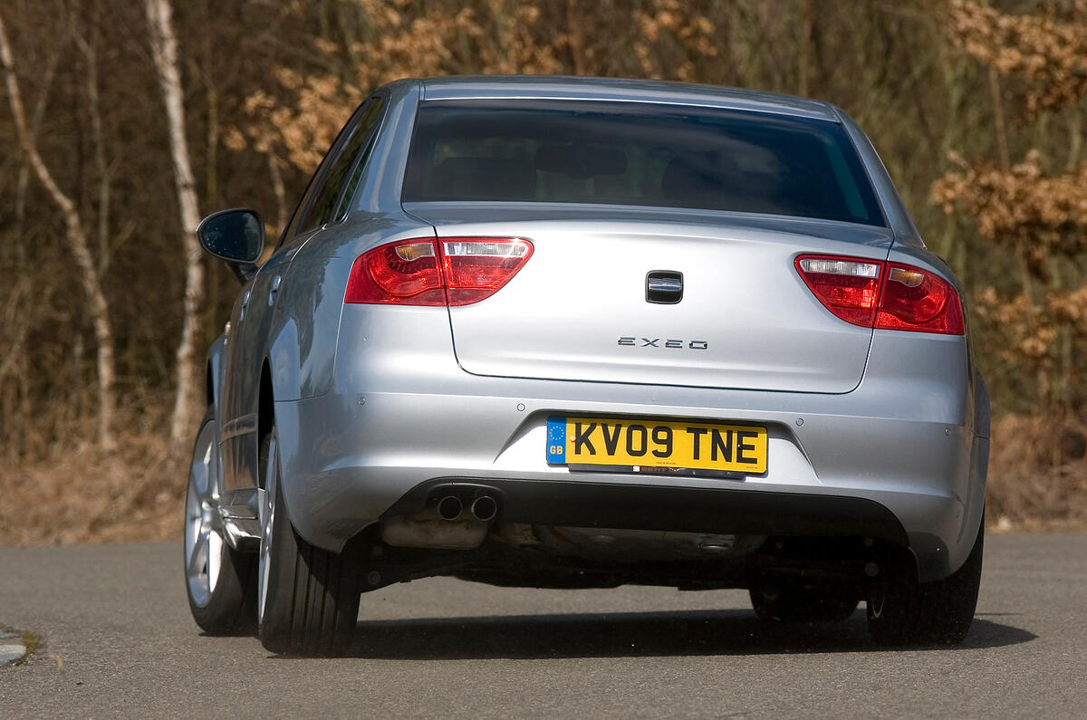 The weak link in the Exeo’s make-up is the wooden-feeling brake pedal Seat Exeo rear hard cornering