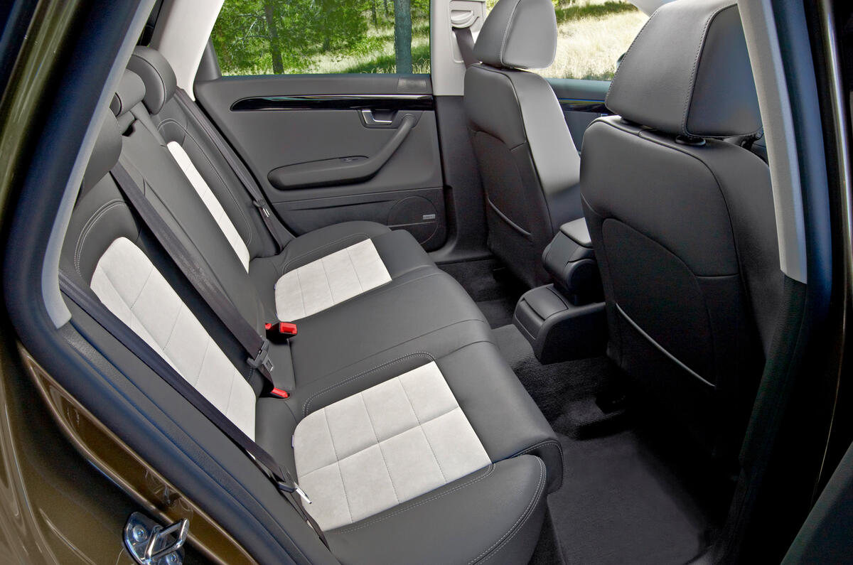 Paris motor show: Seat Exeo