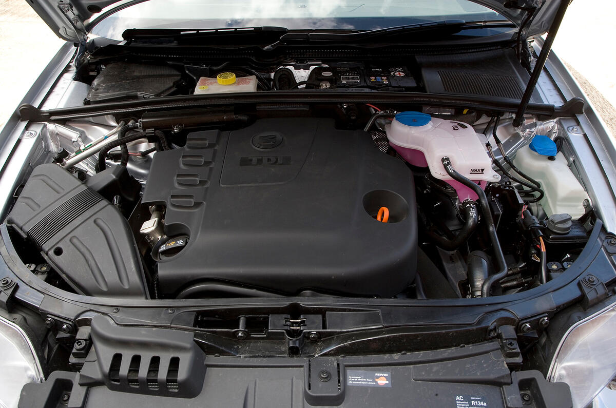 2.0-litre common-rail diesel engine impresses with its refinement and linearity 2.0-litre Seat Exeo diesel engine