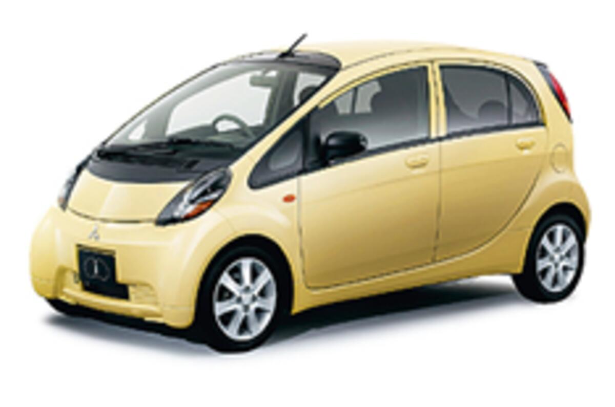 Mitsubishi takes on the Toyota iQ
