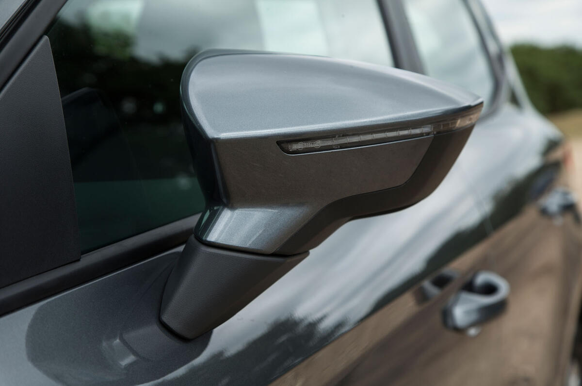 Seat Ibiza wing mirror