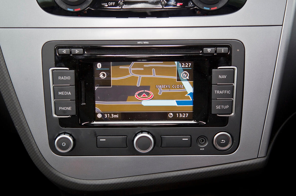 Low-mounted sat-nav unit means you'll need to glance away from the road to operate it Seat Leon infotainment system