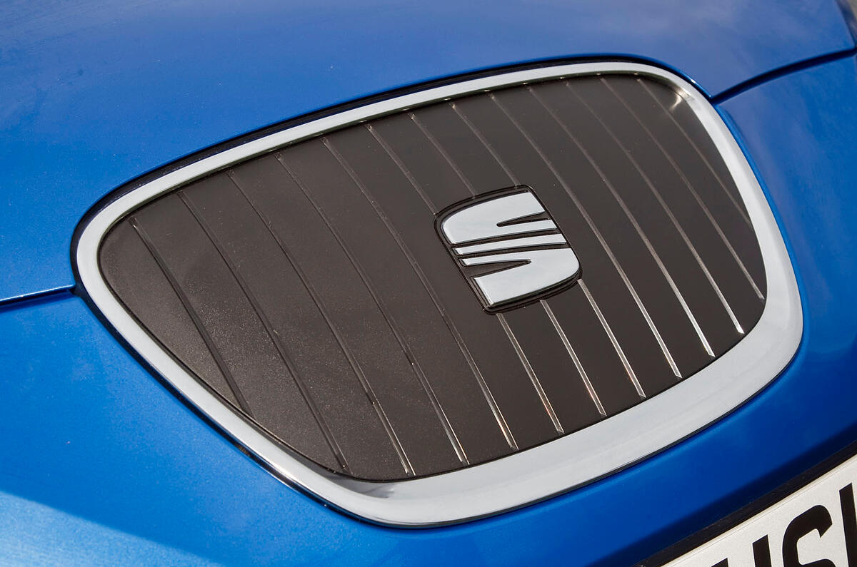 The grille on green Ecomotive models is smoothed to improve aerodynamics Seat badging