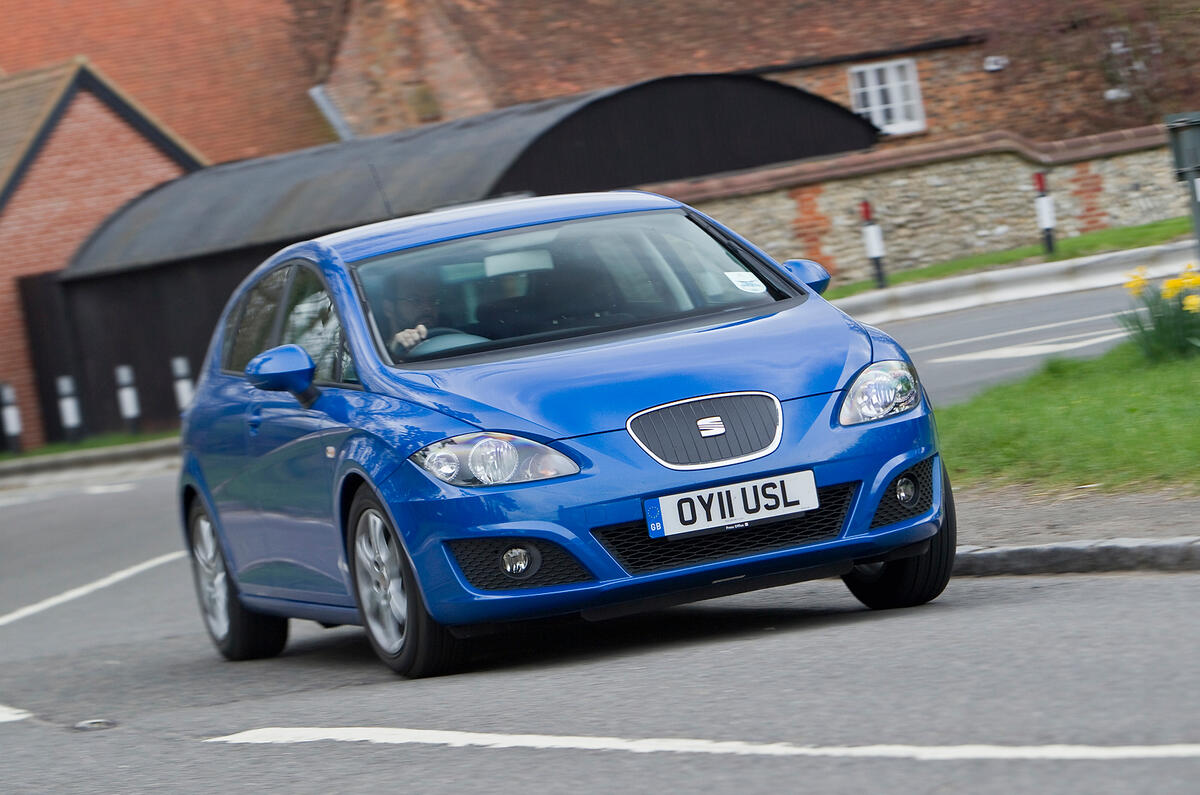 Centrally placed rev counter is great. Speedo isn’t. It’s hard to quickly and accurately read it below 40mph Seat Leon cornering