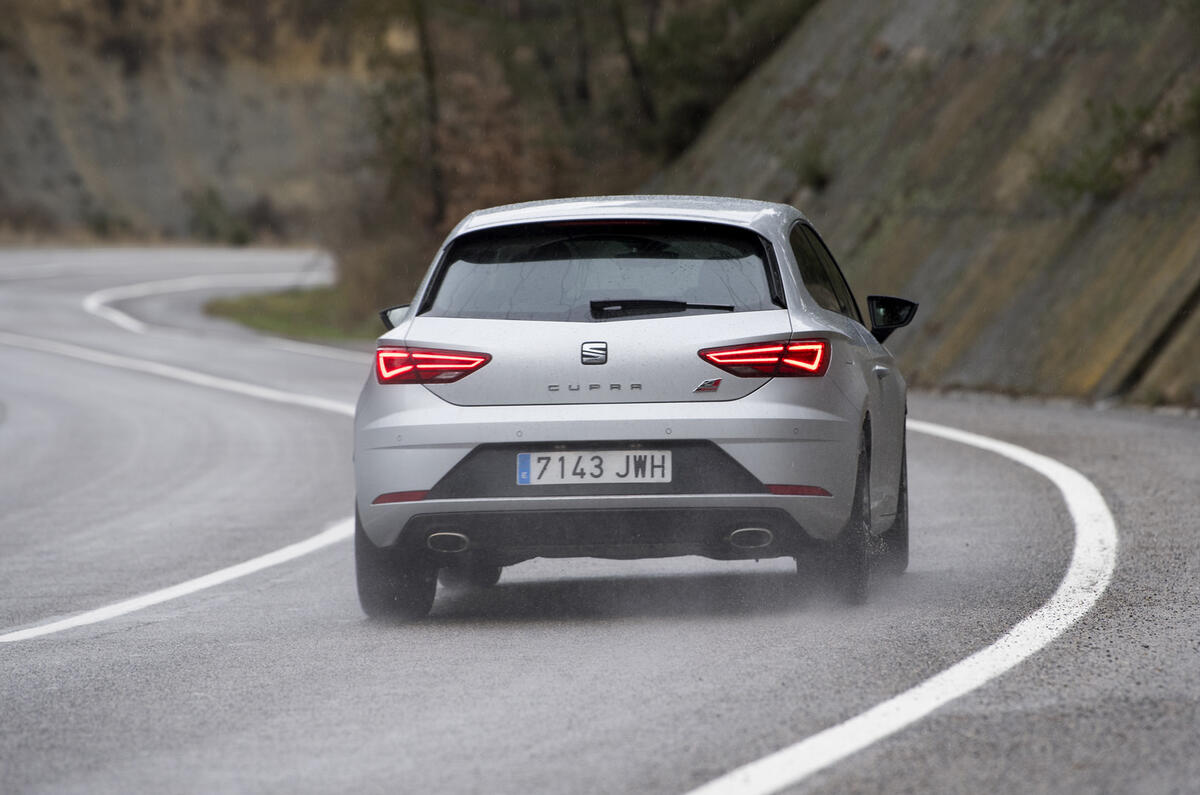 Seat Leon Cupra rear