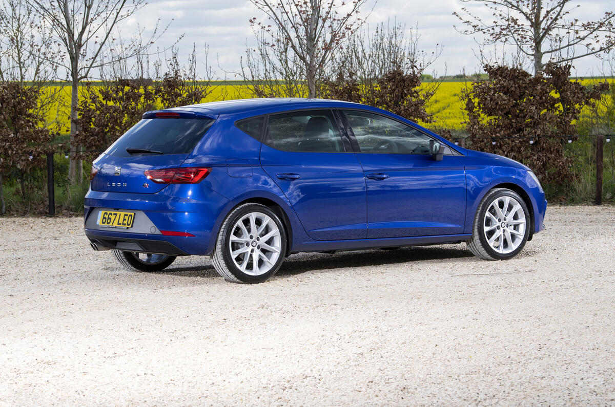 Seat Leon 5dr hatch rear quarter