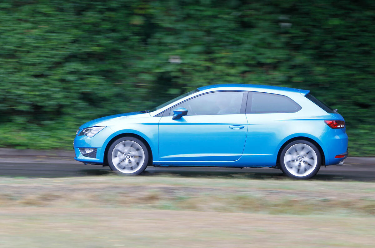 Seat Leon SC side profile
