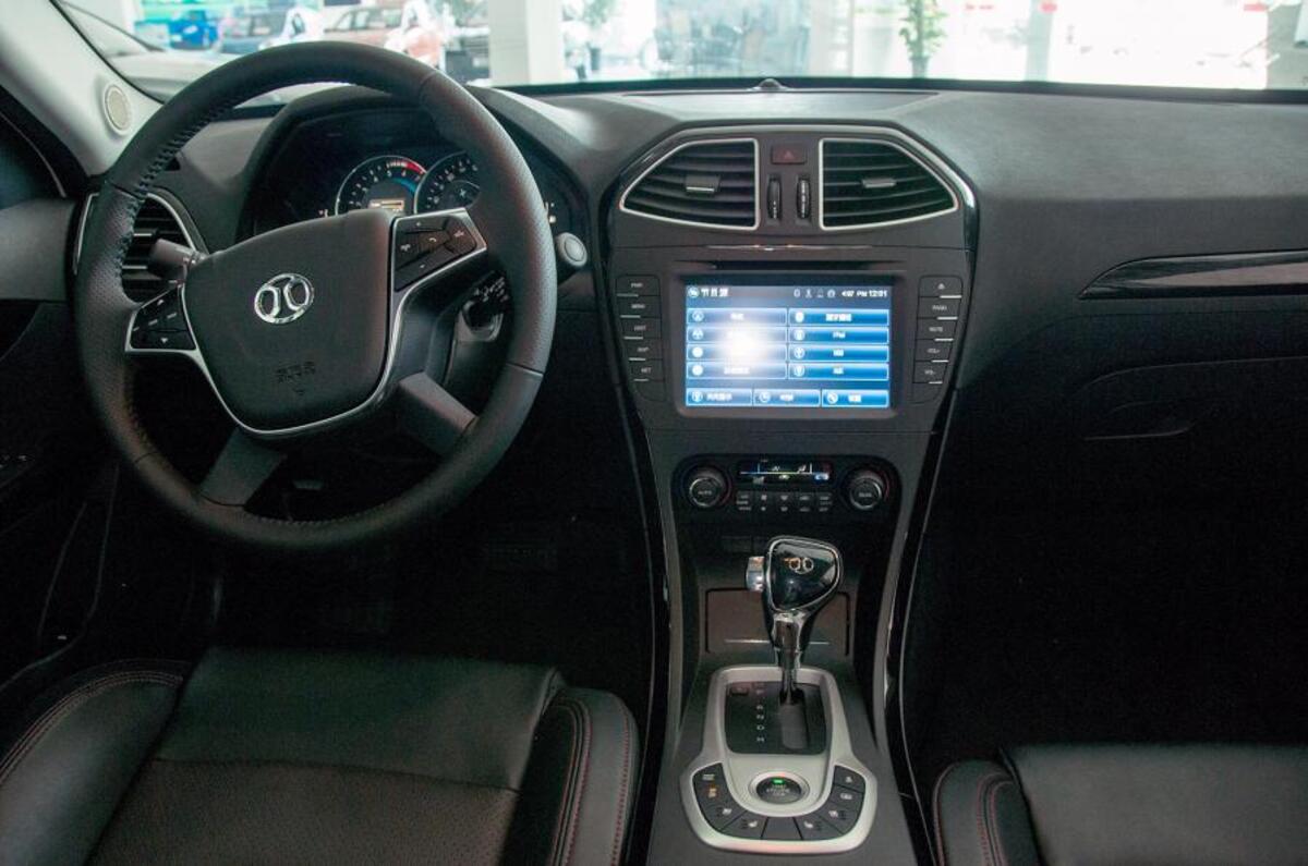 Senova D50 dashboard