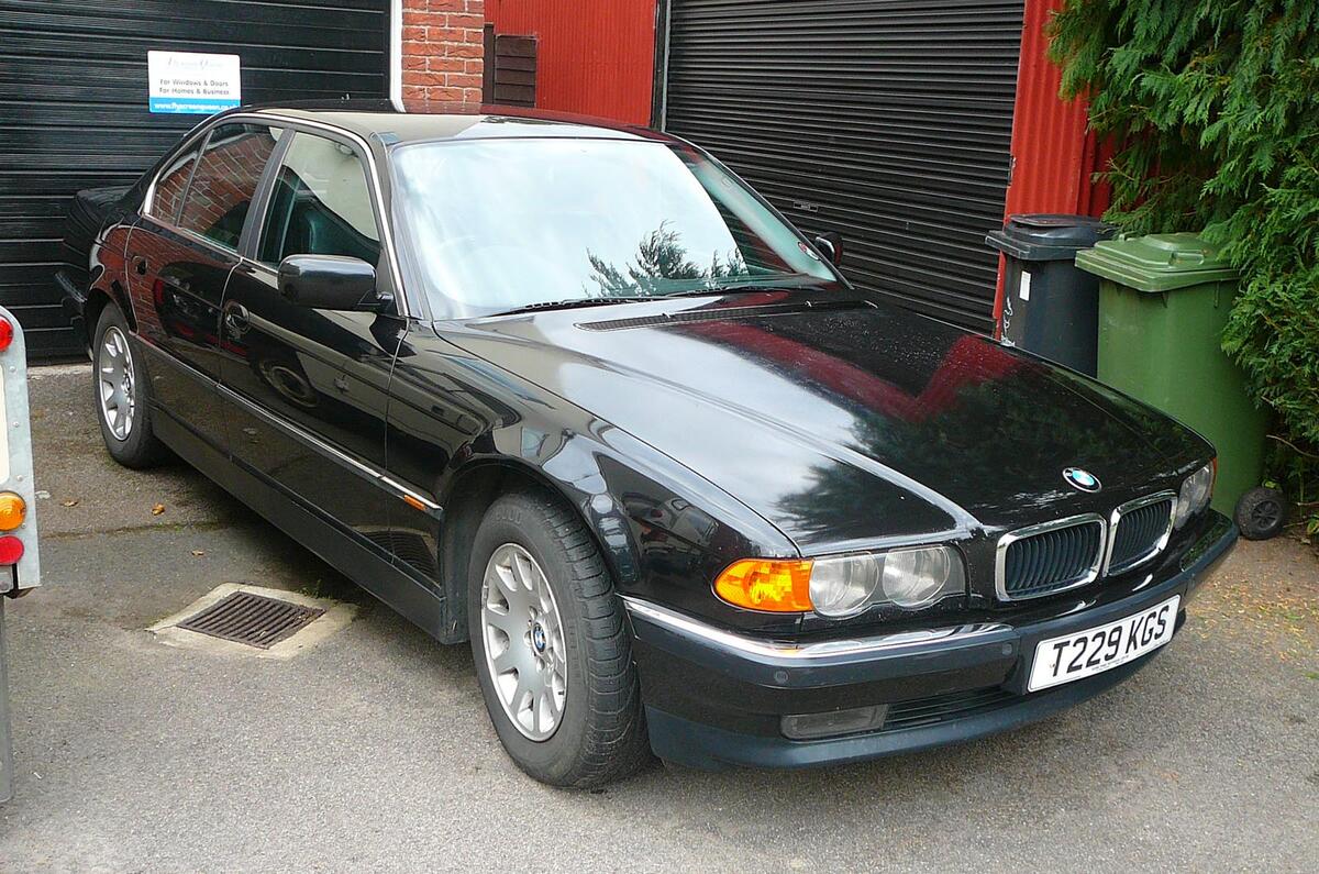 Used cars: private or trade?
