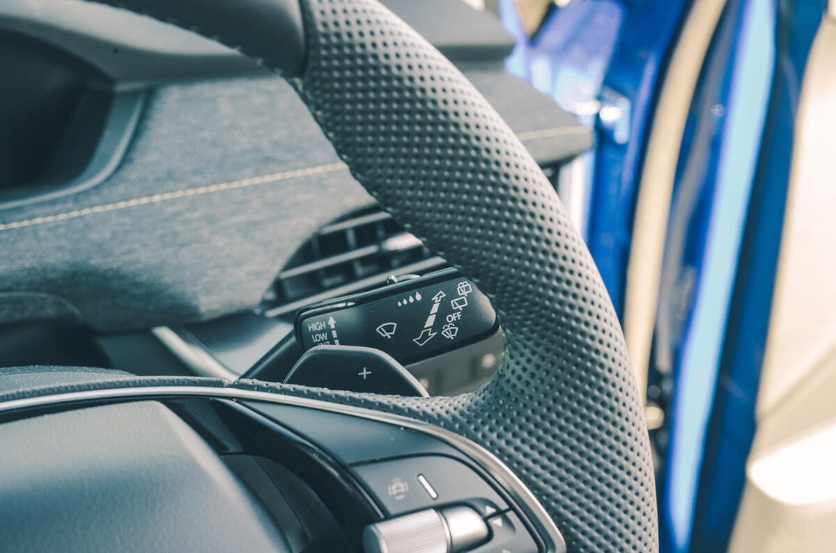 skoda elroq rt 2025 paddle 13