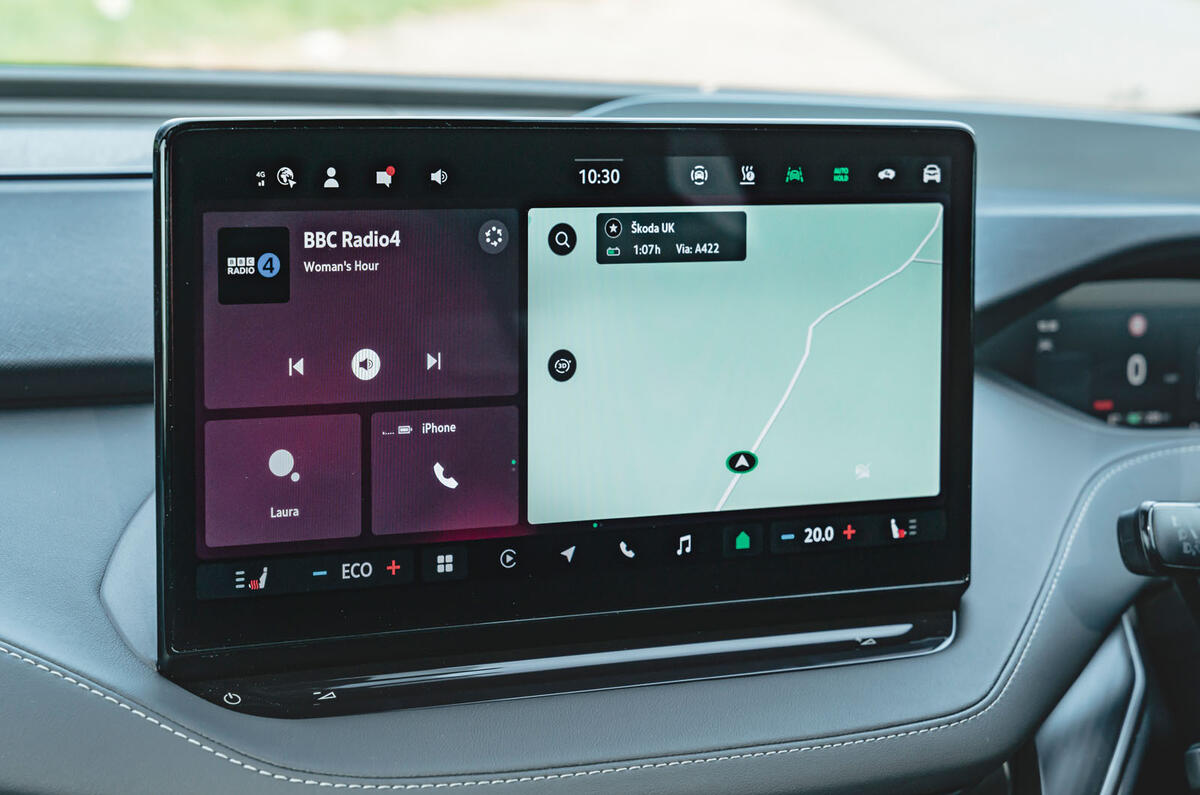 Skoda Enyaq 2025 Review infotainment 16