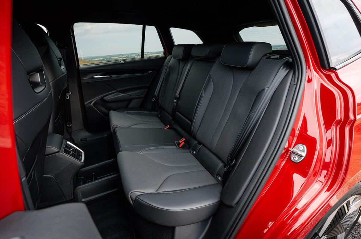 Skoda Enyaq vRS review 2025 014